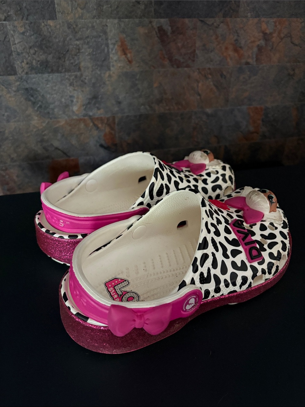 LOL Surprise Crocs - Picture 3 of 4